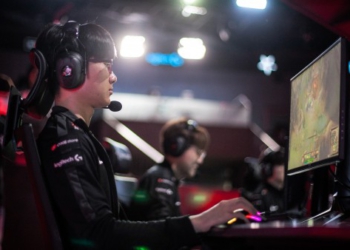 T1 Effort: “Cá nhân tôi từ trước đến giờ chưa từng nghĩ mình là người chơi hỗ trợ giỏi nhất”