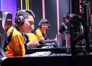 [VCS Mùa Xuân 2020 Tuần 1 Ngày 3] FL 2-0 FTV: Slayder và Kati tỏa sáng, Team Flash trở lại đường đua