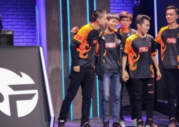 [VCS Mùa Xuân 2020 Tuần 4 Ngày 3] CES 1-2 FL: Giành chiến thắng đầy kịch tính, Team Flash vươn lên vị trí đầu bảng