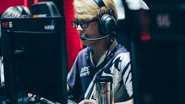 [VCS Mùa Xuân 2020] EVS 2-1 VGA: Thể hiện bản lĩnh ở ván 3, EVOS cân bằng điểm số với CERBERUS