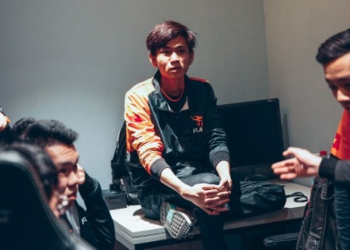 [VCS Mùa Xuân Tuần 6 Ngày 2] FL 2-1 FTV: Đánh bại FTV, Team Flash tiếp tục bám đuổi GAM trên bảng xếp hạng