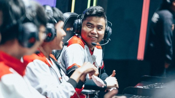 [VCS Mùa Xuân 2020] EVS 1-2 CES: Lội ngược dòng chiến thắng đầy ngoạn mục, CERBERUS đẩy EVOS xuống vị trí thứ 4 trên BXH