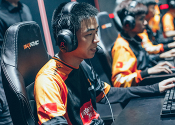 [VCS Mùa Xuân 2020 Tuần 9 Ngày 2] Team Flash 2-0 CES: Thần Khuyển mất quyền tự quyết vào top 4