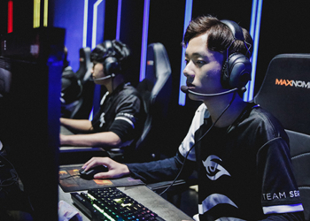 [VCS Mùa Hè 2020 Tuần 1 Ngày 3] EVS 0-2 Team Secret: Team Secret mở điểm bằng chiến thắng xứng đáng