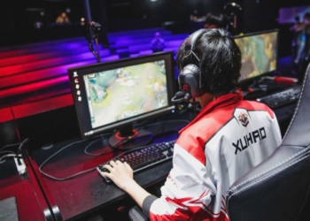 [VCS Mùa Hè 2020 Tuần 2 Ngày 3] CES 2-0 EVS: Lật ngược thế cờ, CES bảo toàn được mạch thắng