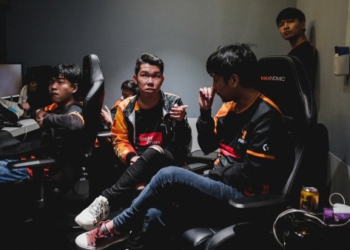 [VCS Mùa Hè 2020 Tuần 2 Ngày 3] FL vs. SGB, CES vs. EVS: Ai mới là kẻ mạnh?