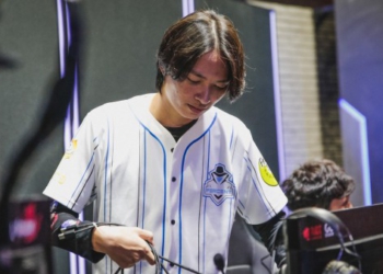 [VCS Mùa Hè 2020 Tuần 8 Ngày 1] Team Secret 1-2 PER: Team Secret ngac ngựa