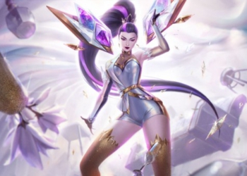 Chi tiết trang phục K/DA ALL OUT Kai’Sa và bản Hàng Hiệu