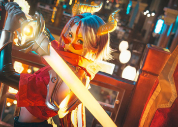 Bộ ảnh cosplay Fiora Niên Thú Nguyên Đán 2021 cực chất