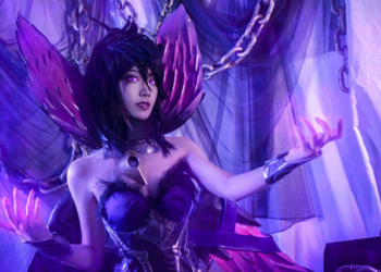 Bộ ảnh cosplay Thiên Thần Sa Ngã Morgana đầy ma mị và quyến rũ