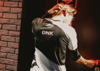 [VCS Mùa Xuân 2021 Tuần 3 Ngày 1] Team Secret chấm dứt mạch thất bại, Team Flash kéo dài chuỗi thua