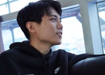 T1 Cuzz: “HLV Daeny luôn cố gắng hiểu cảm giác của các tuyển thủ. Anh ấy có rất nhiều niềm đam mê với Liên Minh Huyền Thoại và chơi xếp hạng đơn rất nhiều”