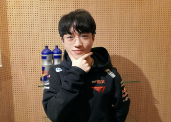 T1 Keria: “Chovy và Deft là những người chơi tuyệt vời và có cảm giác rằng bể tướng của họ thậm chí còn rộng hơn trước. Tôi nghĩ sẽ rất khó khăn trong việc cấm và chọn khi đối đầu với họ”