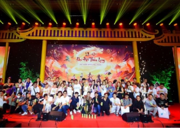 Tân Thiên Long Mobile – VNG: Offline lớn nhất năm quy tụ hàng trăm game thủ