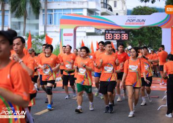 Xiaomi POP Run 2024 đánh dấu cột mốc 17.000 chiếc Xiaomi Smart Band 9 đã được khách hàng đón nhận 