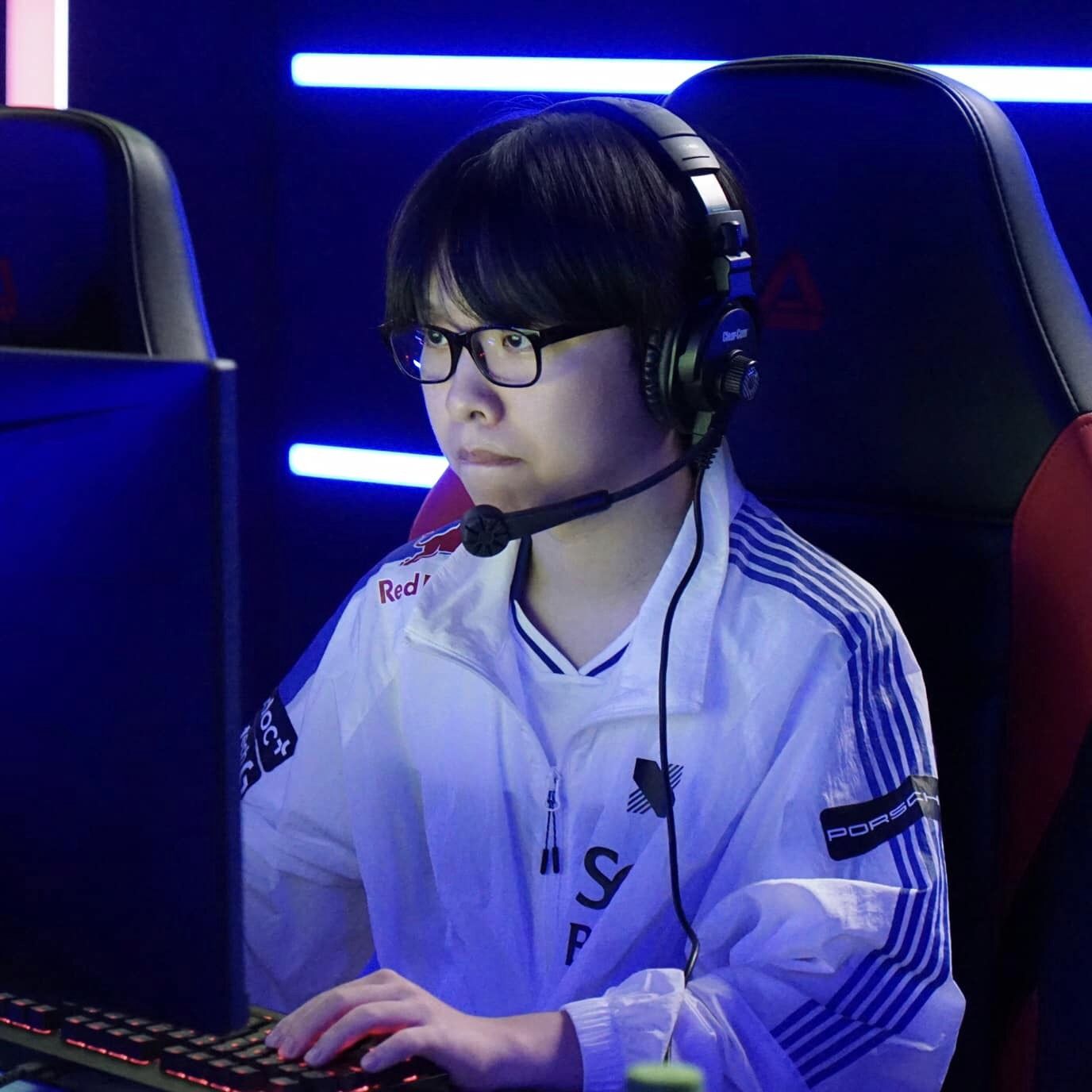 GAM Esports đang có ý định bùng nổ phát súng chuyển nhượng đầu tiên cho ...