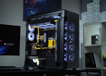 CORSAIR công bố vỏ máy khổng lồ iCUE LINK 9000D RGB AIRFLOW Super-Tower 