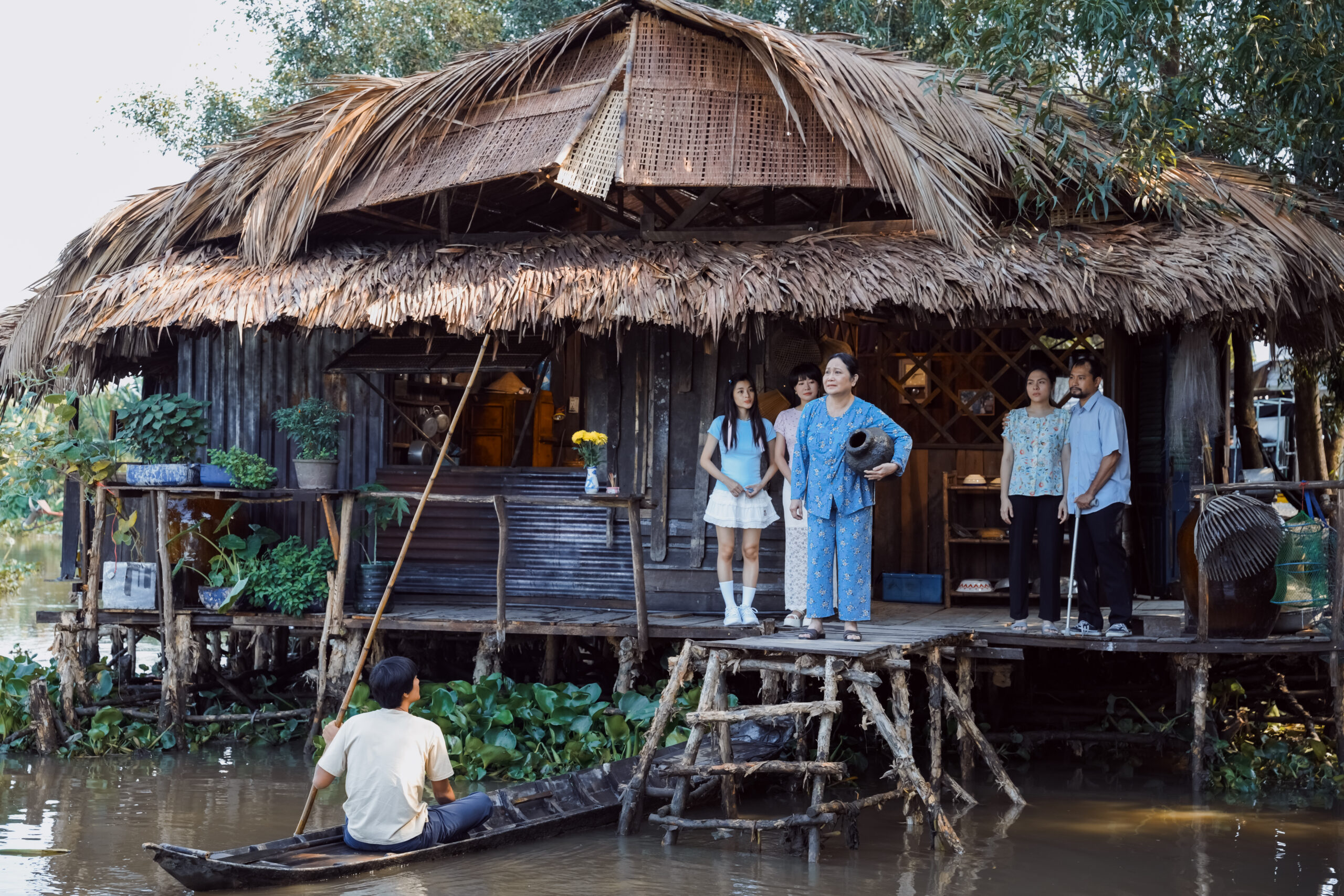 Đạo diễn Trương Dũng kể chuyện “tâm linh” khi đi chọn cảnh, dựng bối cảnh chính phim Nhà Ma Xó