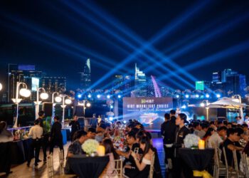 HiBT cùng cộng đồng đón mùa trăng ý nghĩa với chuỗi sự kiện Trung Thu