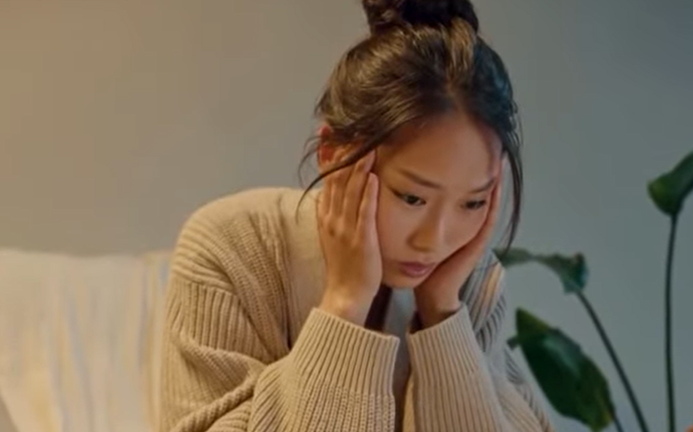 Câu Chuyện Cuộc Sống: Không nên lạm dụng ‘trợ lý ảo’ trong việc nuôi dạy con