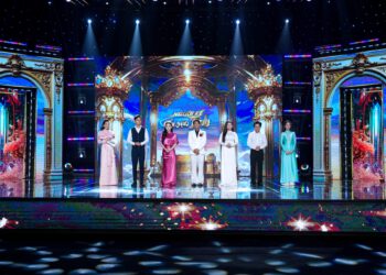 Quỳnh Cầm được ca sĩ Dương Hồng Loan khen hát hay như “chim họa mi”