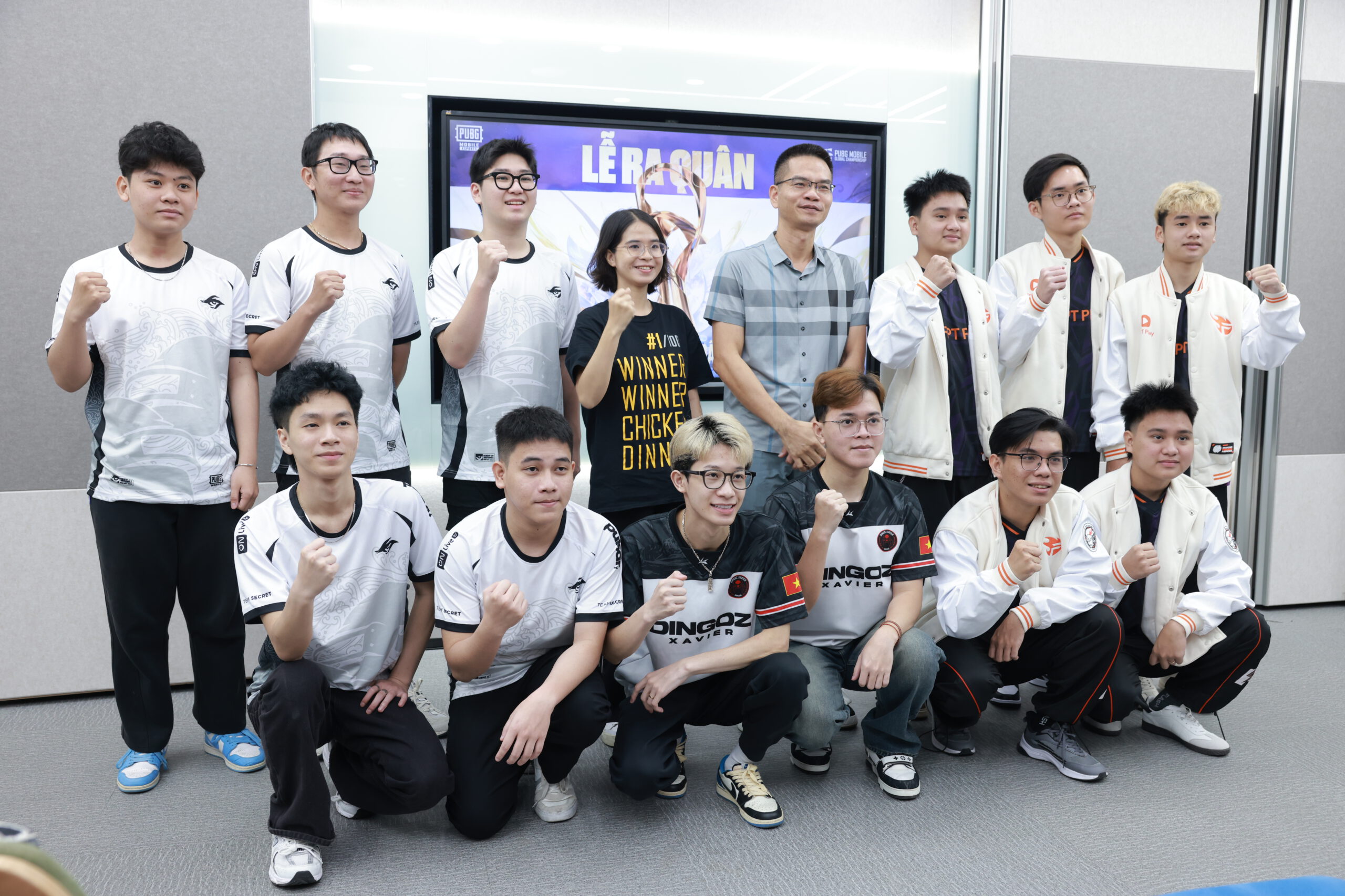 BA ĐỘI TUYỂN VIỆT NAM SẴN SÀNG CHO GIẢI VÔ ĐỊCH THẾ GIỚI PUBG MOBILE 2025 PMGC, HƯỚNG TỚI ASIAN GAMES 20