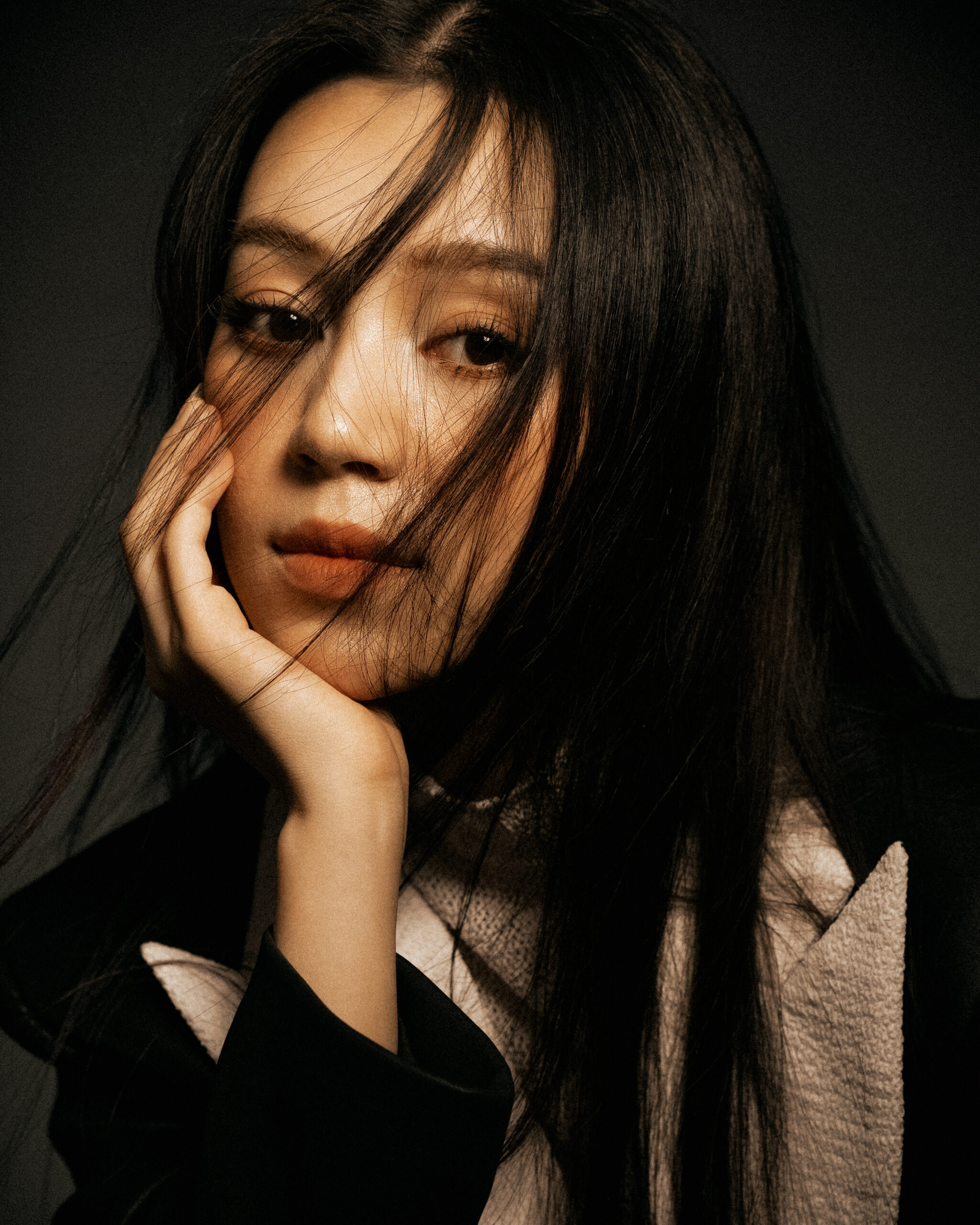 Hoàng Linh Chi: Hành trình nỗ lực bền bỉ từ con số 0 để đạt được vai nữ chính phim Hoàng Tử Quỷ, đóng cặp cùng Anh Tú Atus 