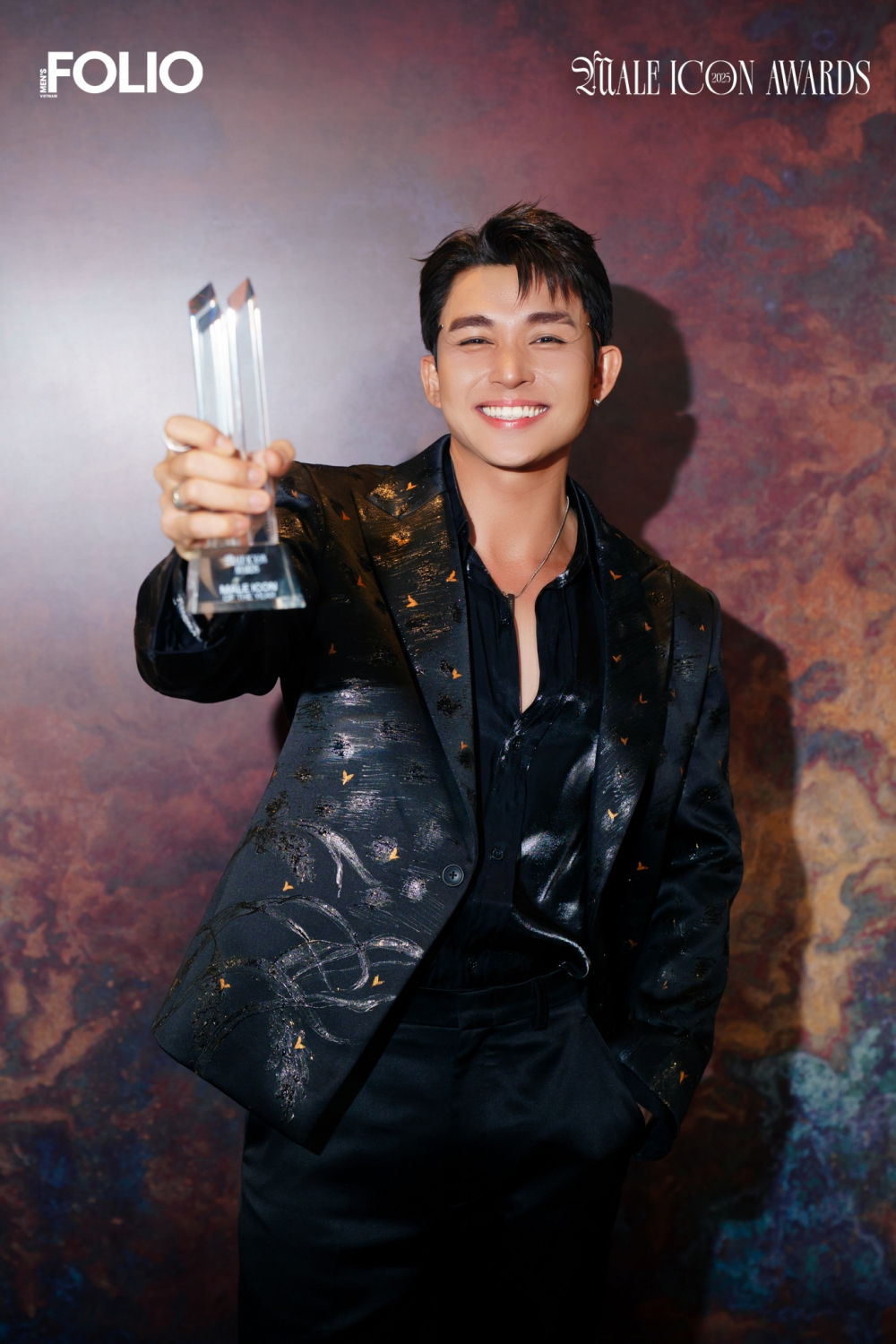 MALE ICON AWARDS 2025 – THE CODE OF LEGACY: JUN PHẠM, LAN NGỌC VÀ RHYDER ĐƯỢC VINH DANH LÀ NHỮNG BIỂU TƯỢNG CỦA NĂM