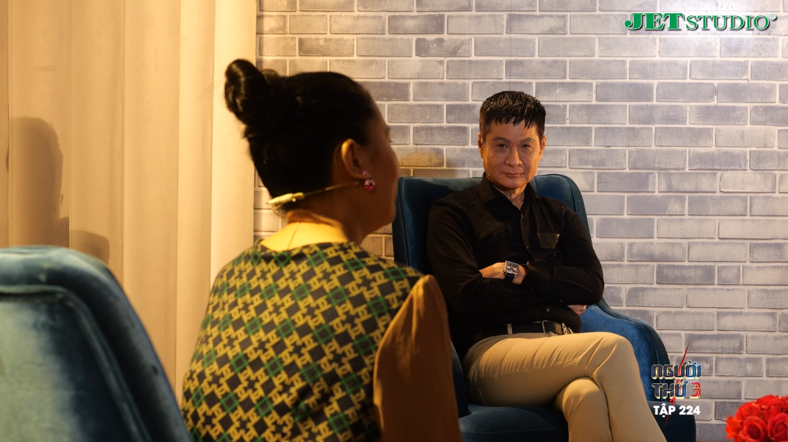 Người Thứ 3: Ba lần làm vợ, ba lần bị phản bội, người phụ nữ bị đạo diễn Lê Hoàng nói thẳng