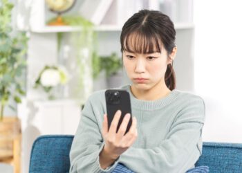 Từ nền tảng nhắn tin nội bộ đến bài toán kiểm soát dữ liệu doanh nghiệp