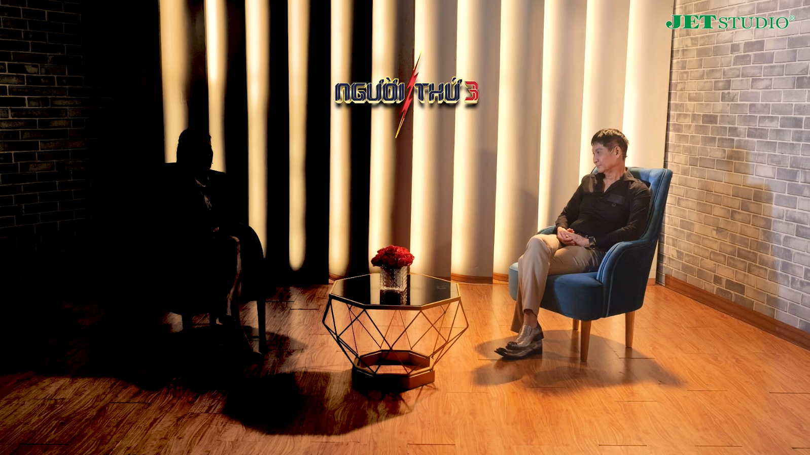 Người Thứ 3: Lấy nhầm chồng tệ bạc, vợ tài giỏi độc lập phí hoài 13 năm 