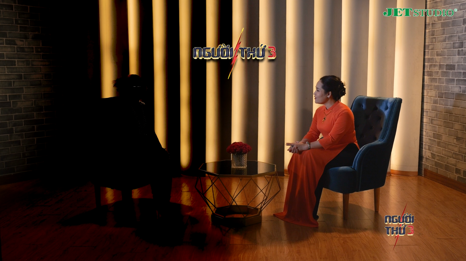 Người Thứ 3: Chồng loạn luân với chị họ, vợ vẫn nhắm mắt tha thứ vì con