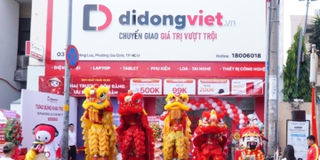 Cửa hàng Di Động Việt 03 Phan Đăng Lưu, TP.HCM khai trương, iPhone, Samsung về giá hời kèm quà giá trị