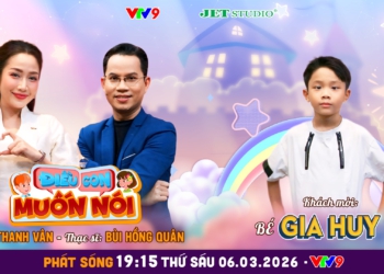 Mẹ sẵn sàng đi bán 300 tờ vé số để mua quà đổi lấy một nụ cười của con