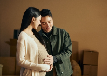 PHAN MẠNH QUỲNH HÁT VỀ TỔ ẤM MỚI CỦA HAI VỢ CHỒNG