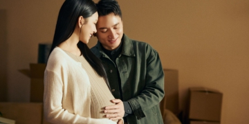 PHAN MẠNH QUỲNH HÁT VỀ TỔ ẤM MỚI CỦA HAI VỢ CHỒNG