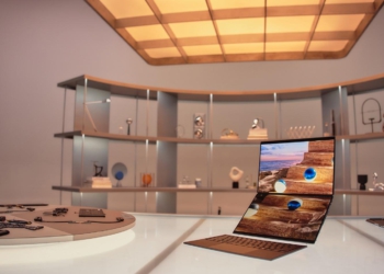 Zenbook DUO (2026): Khi Setup hai màn hình nằm gọn trong balo của bạn