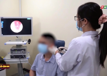 Đừng Để Tai Nghe Làm “Sập Nguồn” Thính Lực: Giáo Án Sinh Tồn Tránh “Bốc Hơi” Đôi Tai Và Item Chống Rò Điện Nhà Tắm