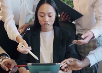Câu Chuyện Cuộc Sống: Vượt Qua Bẫy Thụ Động Của AI Và Trang Bị Giáp Số Cho Giới Trẻ Trước Vấn Nạn Bắt Nạt Mạng