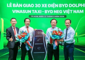 BYD Dolphin chính thức gia nhập Vinasun: Trải nghiệm di chuyển êm ái và không gian công nghệ cho giới trẻ