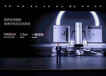 Sạc Đầy Pin Ô Tô Điện Nhanh Như Đổ Xăng Khi Công Nghệ 1,5MW Phủ Sóng 10.000 Điểm Sạc