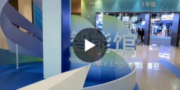 Lộ Trình AI 10 Nghìn Tỷ Tham Số Cùng Chip Zhenwu V900 Đưa Alibaba Tăng Tốc Trong Cuộc Đua Trí Tuệ Nhân Tạo