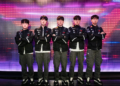 T1 hủy diệt vòng Tứ kết CKTG 2026: Faker khiến cả khán đài bùng nổ với con bài dị đường giữa