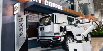 Cắm sạc 5 phút vi vu 500km: Chery thách thức mọi đối thủ với hệ thống sạc Megawatt Volt-dragon thần tốc