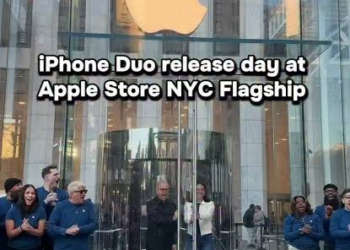 Cơn sốt iPhone Duo ngày đầu mở bán: Tín đồ xếp hàng từ 4 giờ sáng, cháy sạch máy mua trực tiếp và mẹo ẩn cực đỉnh trên iOS 27