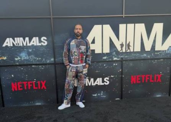 Ben Affleck bắt tay cùng Matt Damon đưa phi vụ bắt cóc nghẹt thở trong phim giật gân Animals lên sóng Netflix
