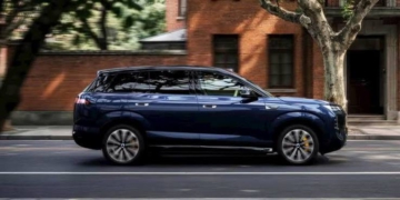 BYD mở cọc Denza N8 EV với công suất 1.193 mã lực, sạc 9 phút đầy pin và phạm vi hơn 1.003 km