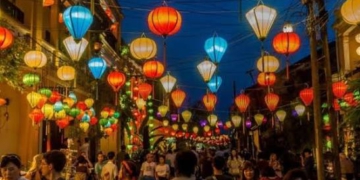 Phố cổ Hội An giữ trọn chất sống bản địa giữa làn sóng du lịch hiện đại
